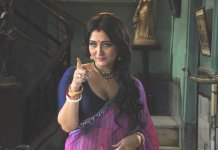 “ছোট জামাকাপড় পরলে বা দুটো চুমু খেলেই সেটা বোল্ড হয়ে যায় না!” – স্বস্তিকা মুখার্জি।