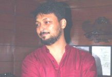 মহিলারা কি এখনও উচ্ছিষ্ট খেয়ে বা কারুর দয়াতেই বেঁচে থাকবে? প্রশ্ন তুললেন শমিক!